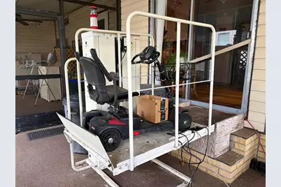 109 E East Caribbean, Port Saint Lucie, FL 34952 - Photo 4