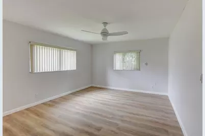 6347 Country Wood Way, Delray Beach, FL 33484 - Photo 12