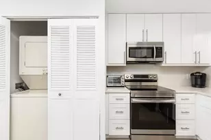 6650 S Oriole Blvd, Delray Beach, FL 33446 - Photo 2