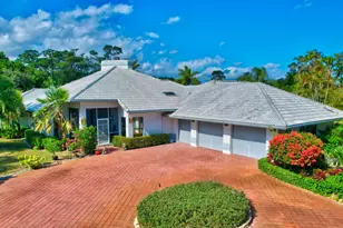 56 Northwoods Ln, Boynton Beach, FL 33436 - Photo 2