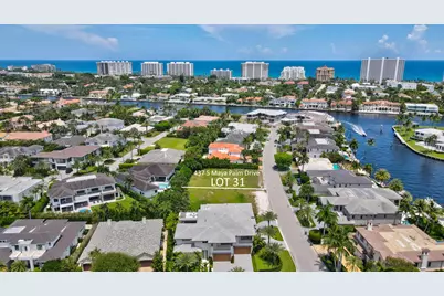 437 S Maya Palm Drive, Boca Raton, FL 33432 - Photo 2