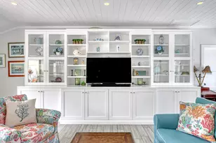 219 Claremont Ln, Palm Beach Shores, FL 33404 - Photo 6