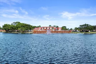 769 Nantucket Circle, Lake Worth, FL 33467 - Photo 20