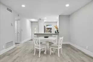 769 Nantucket Cir, Lake Worth, FL 33467 - Photo 6