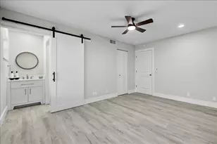 769 Nantucket Cir, Lake Worth, FL 33467 - Photo 8