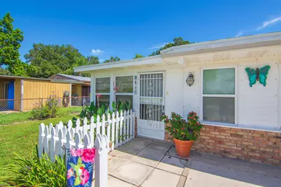 2646 12th Avenue, Vero Beach, FL 32960 - Photo 2