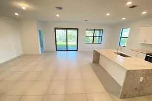 6950 SE Pk Trce Dr, Stuart, FL 34997 - Photo 6