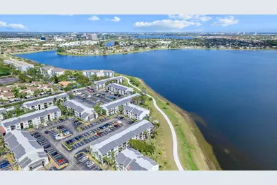 718 Executive Center Drive #34, West Palm Beach, FL 33401 - Photo 1