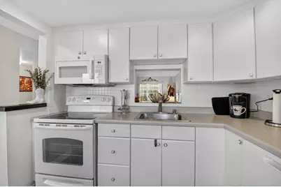 2152 NE 1st Way #101, Boynton Beach, FL 33435 - Photo 6