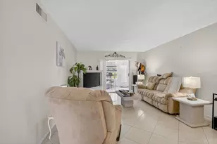 2152 NE 1st Way, Boynton Beach, FL 33435 - Photo 10