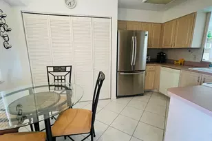 6936 Huntington Ln, Delray Beach, FL 33446 - Photo 6