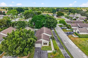 2515 Bedford Mews Dr, Wellington, FL 33414 - Photo 30