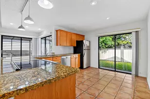 2515 Bedford Mews Dr, Wellington, FL 33414 - Photo 12