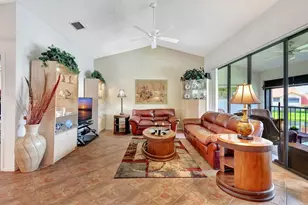 8300 Waterline Dr, Boynton Beach, FL 33472 - Photo 4