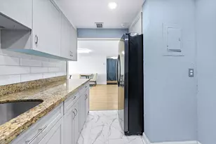 5600 N Flagler Dr, West Palm Beach, FL 33407 - Photo 16
