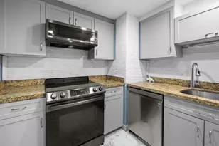 5600 N Flagler Dr, West Palm Beach, FL 33407 - Photo 14