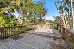 288 NW 39th Way, Deerfield Beach, FL 33442 - Photo 2