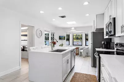 1855 Primrose Lane, Wellington, FL 33414 - Photo 20