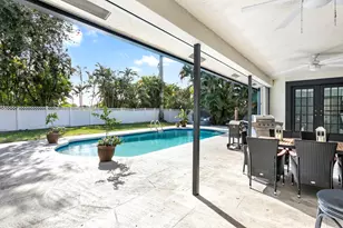 1855 Primrose Ln, Wellington, FL 33414 - Photo 26