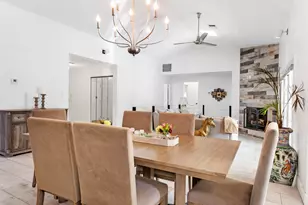 1855 Primrose Ln, Wellington, FL 33414 - Photo 4