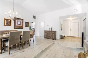 1855 Primrose Ln, Wellington, FL 33414 - Photo 8