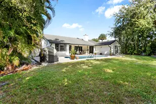 1855 Primrose Ln, Wellington, FL 33414 - Photo 24