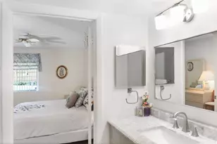 106 Lake Pine Cir, Greenacres, FL 33463 - Photo 8