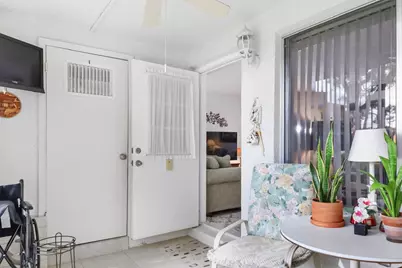 106 Lake Pine Circle #C-1, Greenacres, FL 33463 - Photo 2