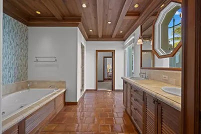 240 N Ocean Boulevard, Palm Beach, FL 33480 - Photo 24