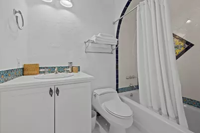 240 N Ocean Boulevard, Palm Beach, FL 33480 - Photo 32