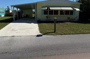 4 E East Caribbean, Port Saint Lucie, FL 34952 - Photo 1