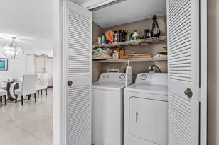 5589 Fairway Park Dr, Boynton Beach, FL 33437 - Photo 20