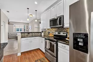 115 Harbors Way, Boynton Beach, FL 33435 - Photo 2