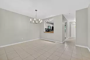 2140 NE 44th St, Lighthouse Point, FL 33064 - Photo 14