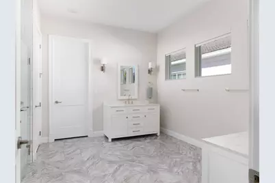 12144 Waterstone Circle, Palm Beach Gardens, FL 33412 - Photo 10