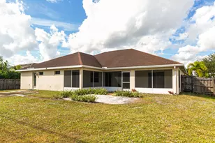 555 SE Nome Dr, Port Saint Lucie, FL 34984 - Photo 26