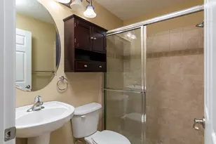 555 SE Nome Dr, Port Saint Lucie, FL 34984 - Photo 20