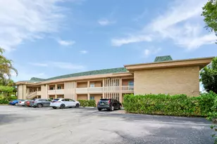 11800 Ave Of The Pga, Palm Beach Gardens, FL 33418 - Photo 30