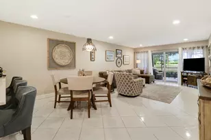 11800 Ave Of The Pga, Palm Beach Gardens, FL 33418 - Photo 8