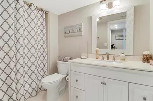 11800 Ave Of The Pga, Palm Beach Gardens, FL 33418 - Photo 14