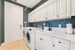 200 N Lake Dr, Lantana, FL 33462 - Photo 40