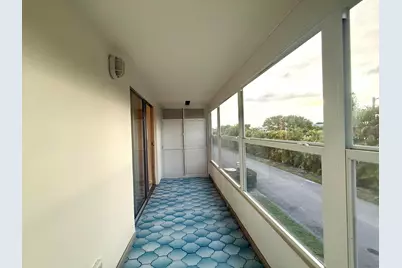 22 Andover A, West Palm Beach, FL 33417 - Photo 12