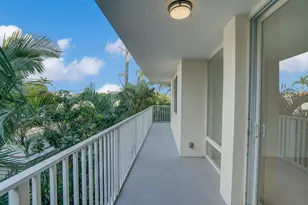 223 Atlantic Ave, Palm Beach, FL 33480 - Photo 30