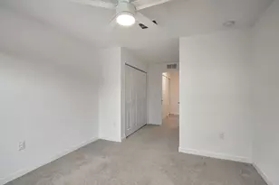 6851 Broadwater Ln, Lake Worth, FL 33467 - Photo 14