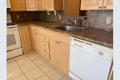 2804 Victoria Way #B2, Coconut Creek, FL 33066 - Photo 2