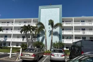 2804 Victoria Way, Coconut Creek, FL 33066 - Photo 18