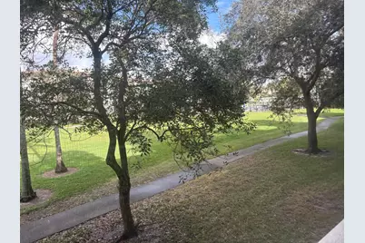 2804 Victoria Way #B2, Coconut Creek, FL 33066 - Photo 16