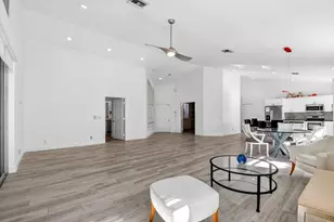 11921 Fountainside Cir, Boynton Beach, FL 33437 - Photo 6