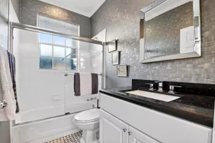 11921 Fountainside Cir, Boynton Beach, FL 33437 - Photo 32