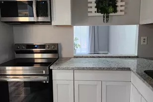 2606 Garden Dr S, Lake Worth Beach, FL 33461 - Photo 10